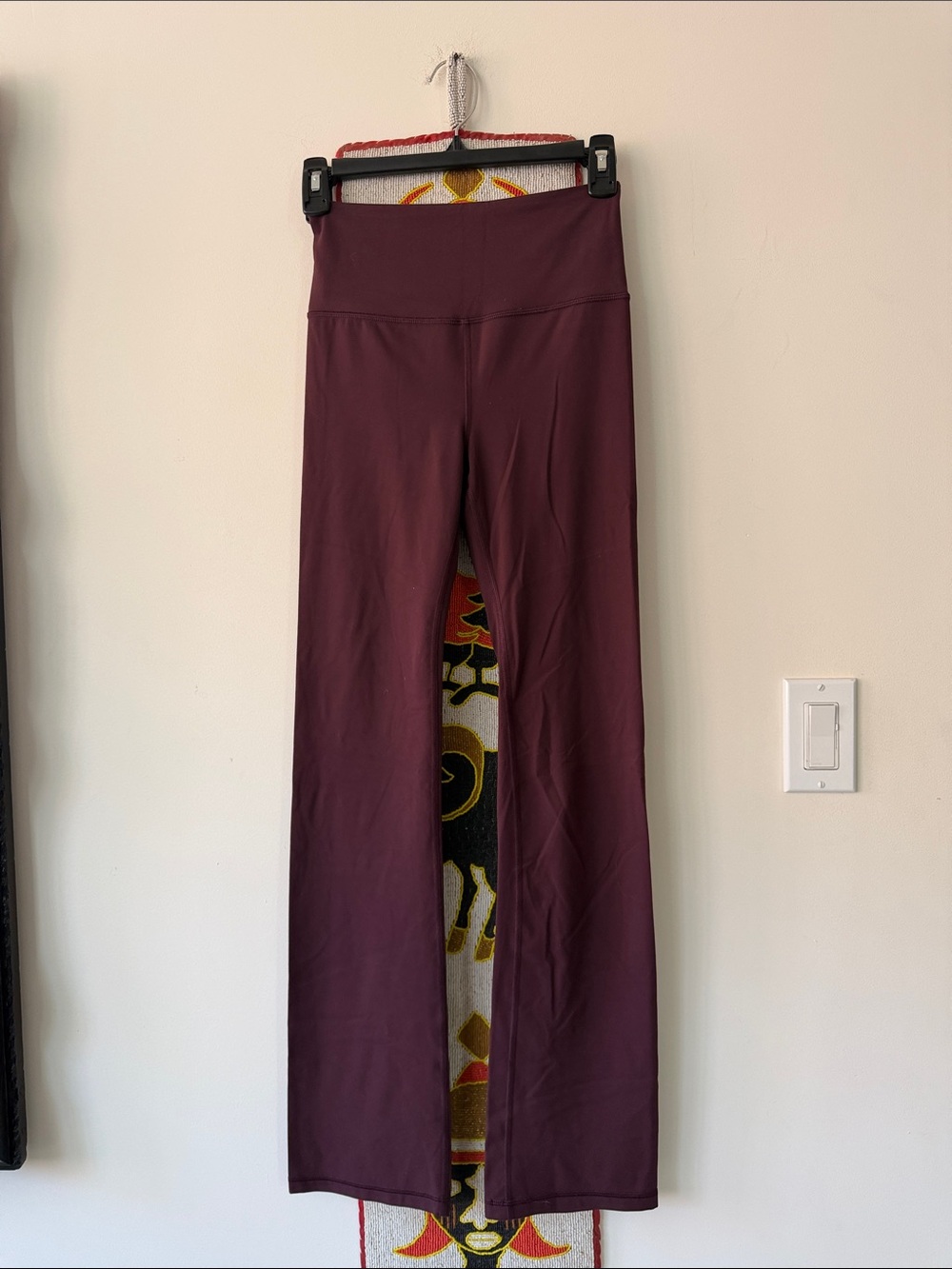 “Athleta” Ultra High rise Straight Leg Workout Pants in Cabernet
